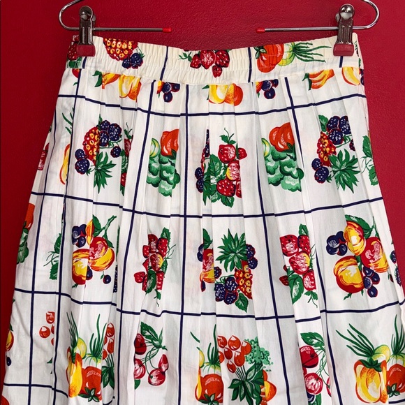 British Khaki by Robert Lighton Fruit & Veggies Cotton SAMPLE Maxi Skirt - Picture 5 of 7